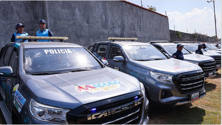 Ministro Cabello entregó 55 patrullas y 150 motos para la defensa de la paz en Portuguesa